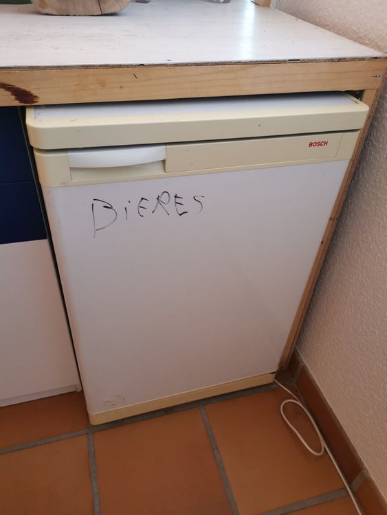 Fridge / Mini Bar Fridge / Drinks Fridge Kaufen auf Ricardo