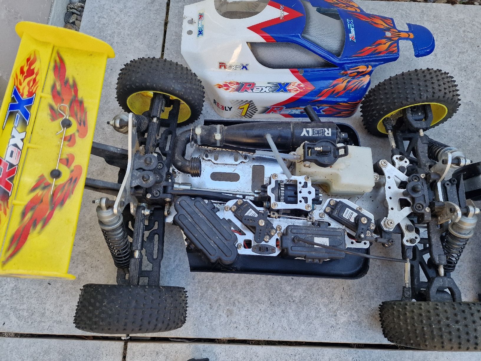 RC Modellbau: Ferngesteuertes Auto Benzin – Gebraucht aus Wil SG von aerofire 6