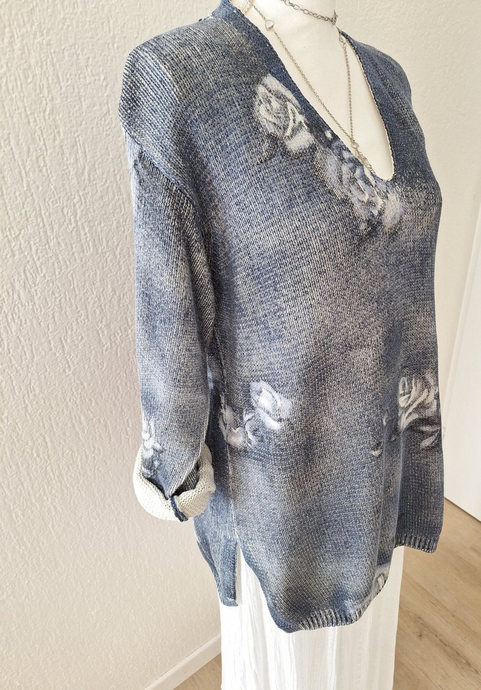 Maglioni & Felpe: Strickpullover, Oversize, Blau/Weiss, Grösse M/L – Nuovo (secondo la descrizione) da Reinach AG venduto da silver_65 1