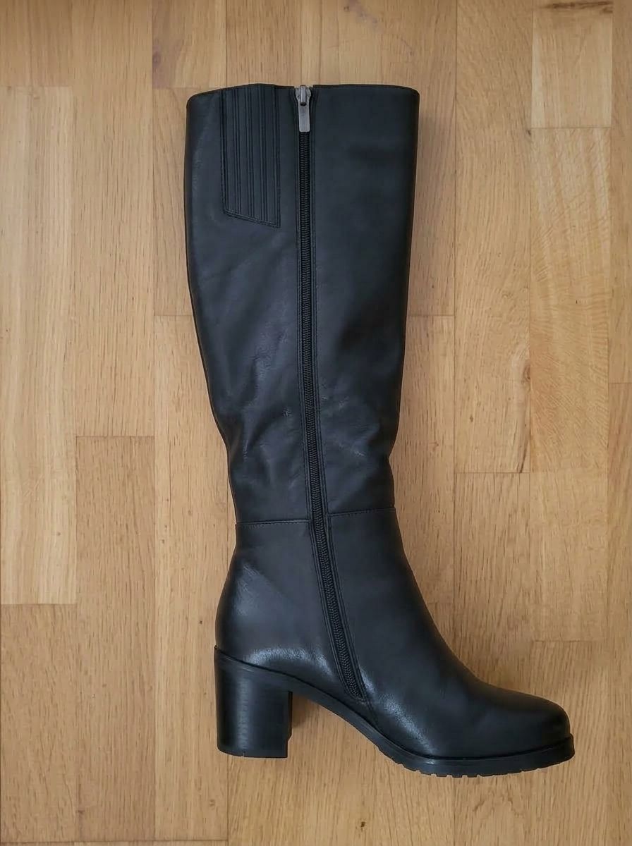 Chaussures femmes: Bootte noire – Neuf avec emballage d'origine à Fribourg par VictoriaShop7 2