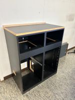 Studio Möbel 19-Zoll 2 * 18 HE mit Linoleum Ablagefläche