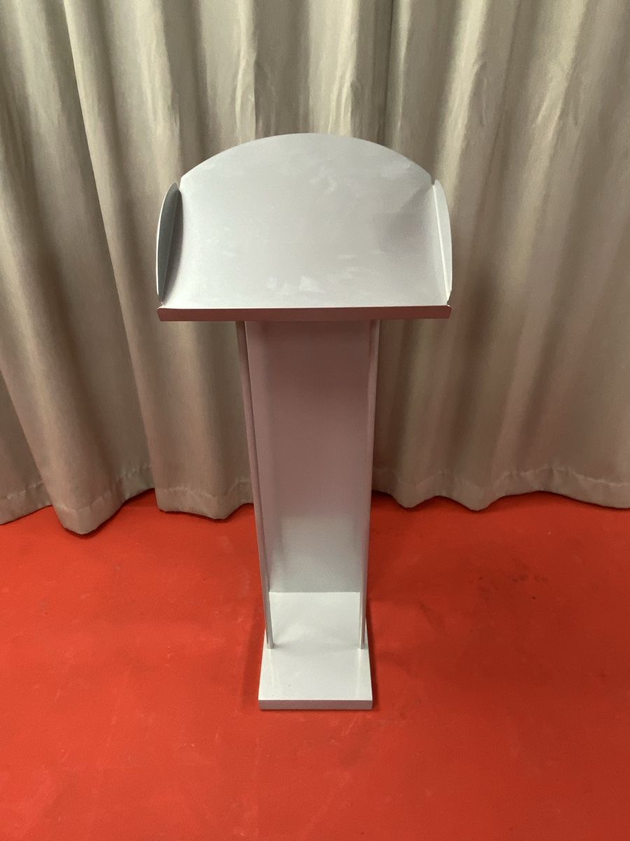 Equipement de magasin & Foires: Rednerpult oder Empfangsdesk – D'occasion à Hägglingen par Karin0802 4