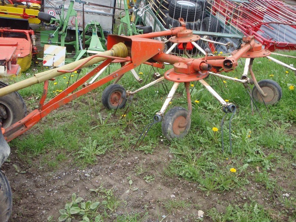 kreiselheuer-deutz-fahr-kh40-gezogen-gebraucht-in-degersheim-f-r-chf