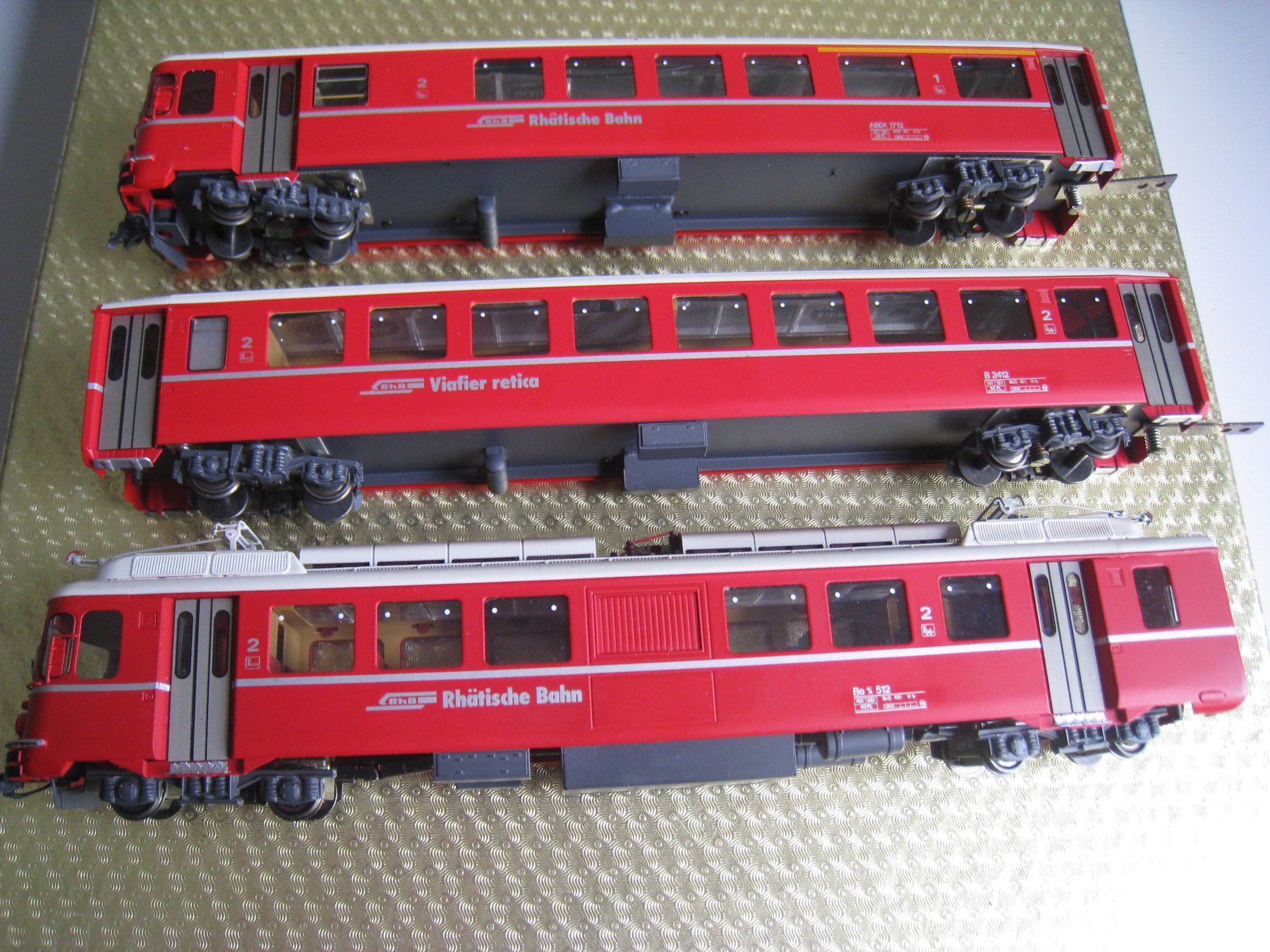 Ferro-suisse Modelleisenbahnen: Ferro Suisse, Rhb Pendelzug Nummer 512, 3 teilig – Gebraucht aus Buchs ZH von swiss-train 1