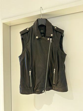 Lederweste schwarz Grösse S, cool für Festivals