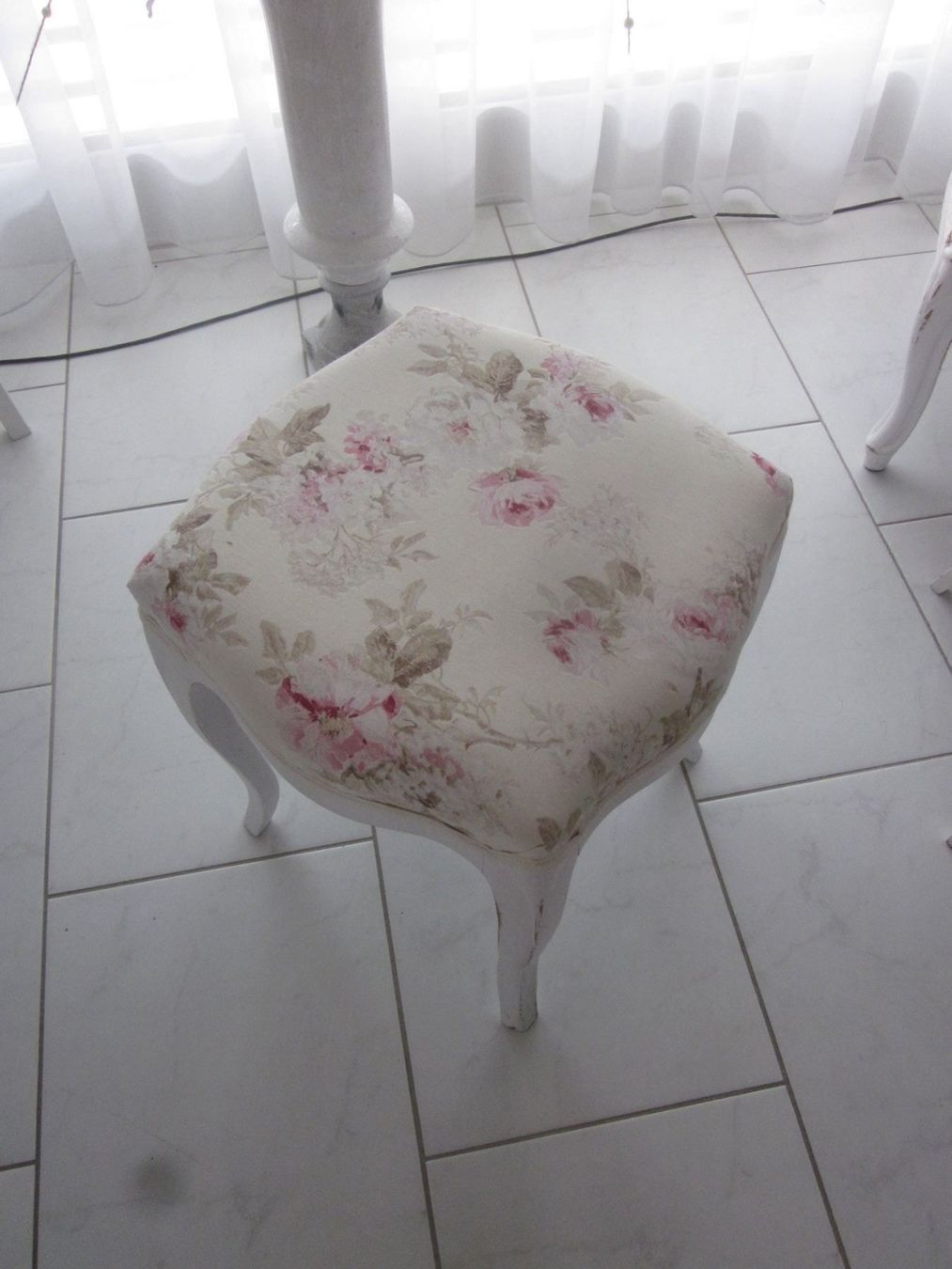Hocker: Landhausstil Fusshocker – Gebraucht aus Aarau Rohr von biene1988 5