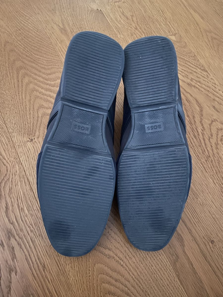 Scarpe da uomo: Chaussures Boss 44-45 – Usato da Onex venduto da trabandp 2