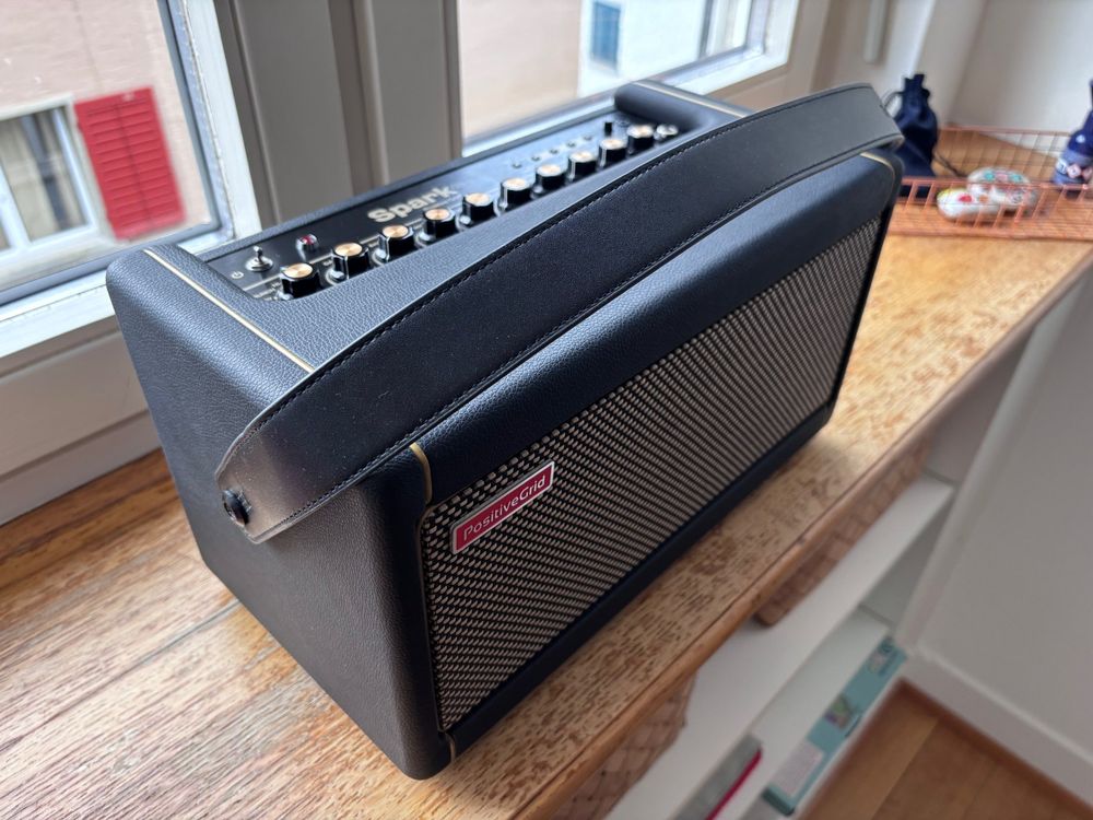 Positive Grid Spark 40 Gitarrenverstärker (Gebraucht) in Zürich für CHF ...