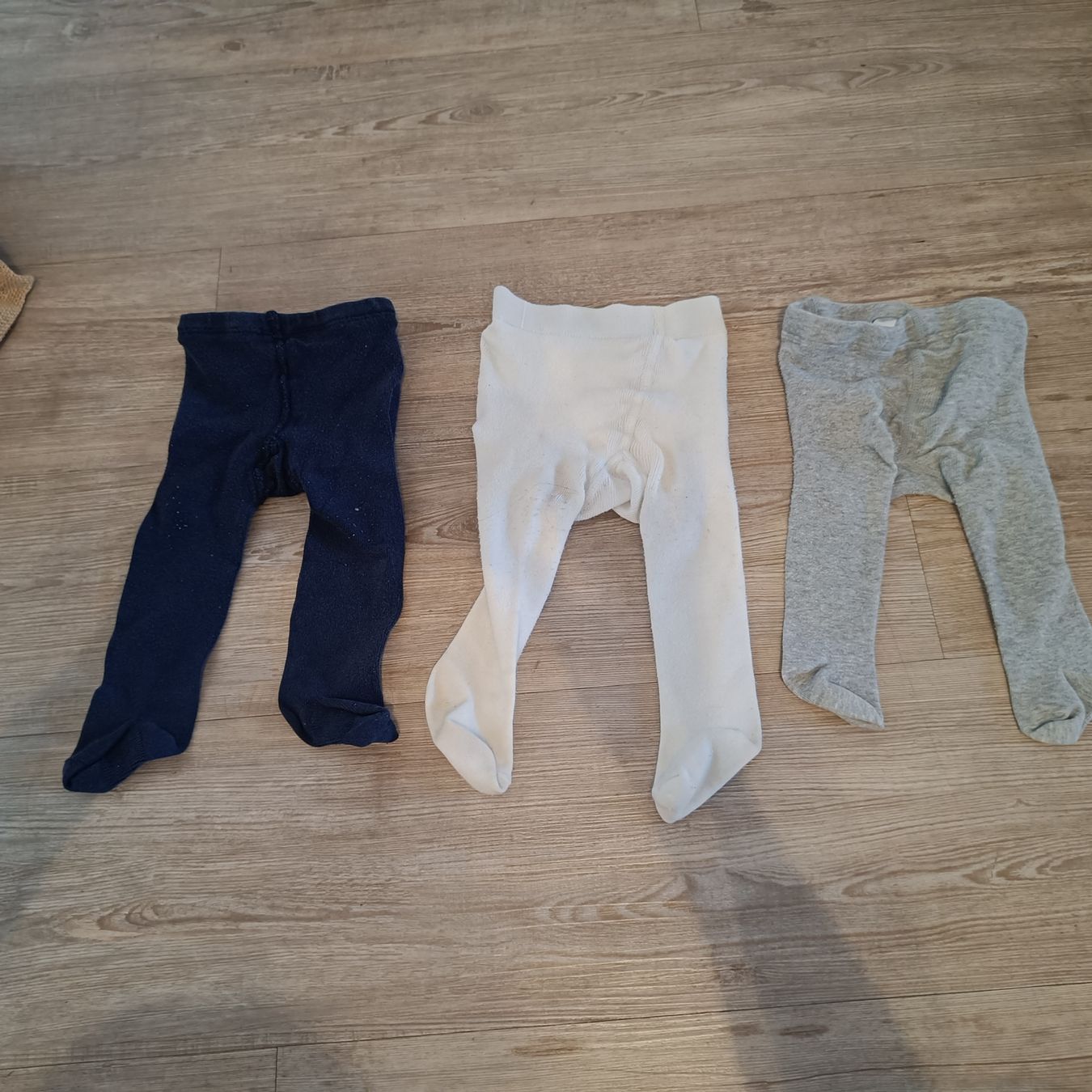 H&M Altro abbigliamento: Strumpfhosen Grösse 62 – Usato da Jaberg venduto da urig17.