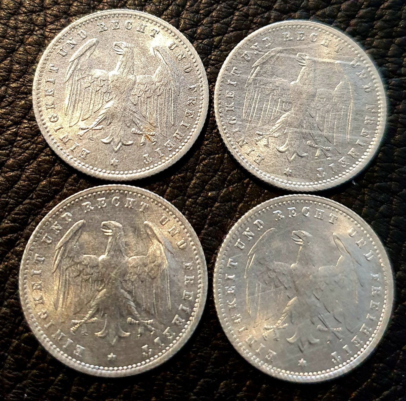 Alle Münzen: 4 x 200 Mark 1923 – Gebraucht aus Egerkingen von Acc1