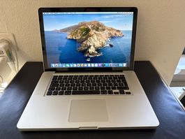 MacBook Pro 15 QuadCore i7 2.6GHz 16GB 512GB SSD
