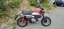 Moto Honda Monkey 125 abs rouge/blanc Z125MA