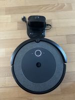 Defekt: Saugroboter iRobot Roomba i3 mit Ladestation