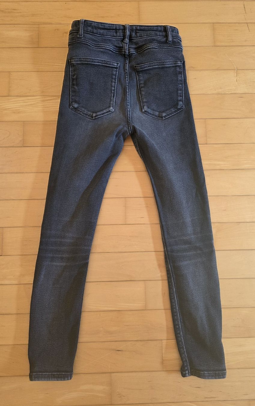 Zara Jeans: Zara Skinny Jeans - Gr. 36 – Gebraucht aus Mumpf von Julanna 1
