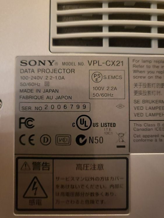 Sony Vidéoprojecteurs: SONY Projector XGA VPL-CX21 – D'occasion à Gossau par K.A.S 2