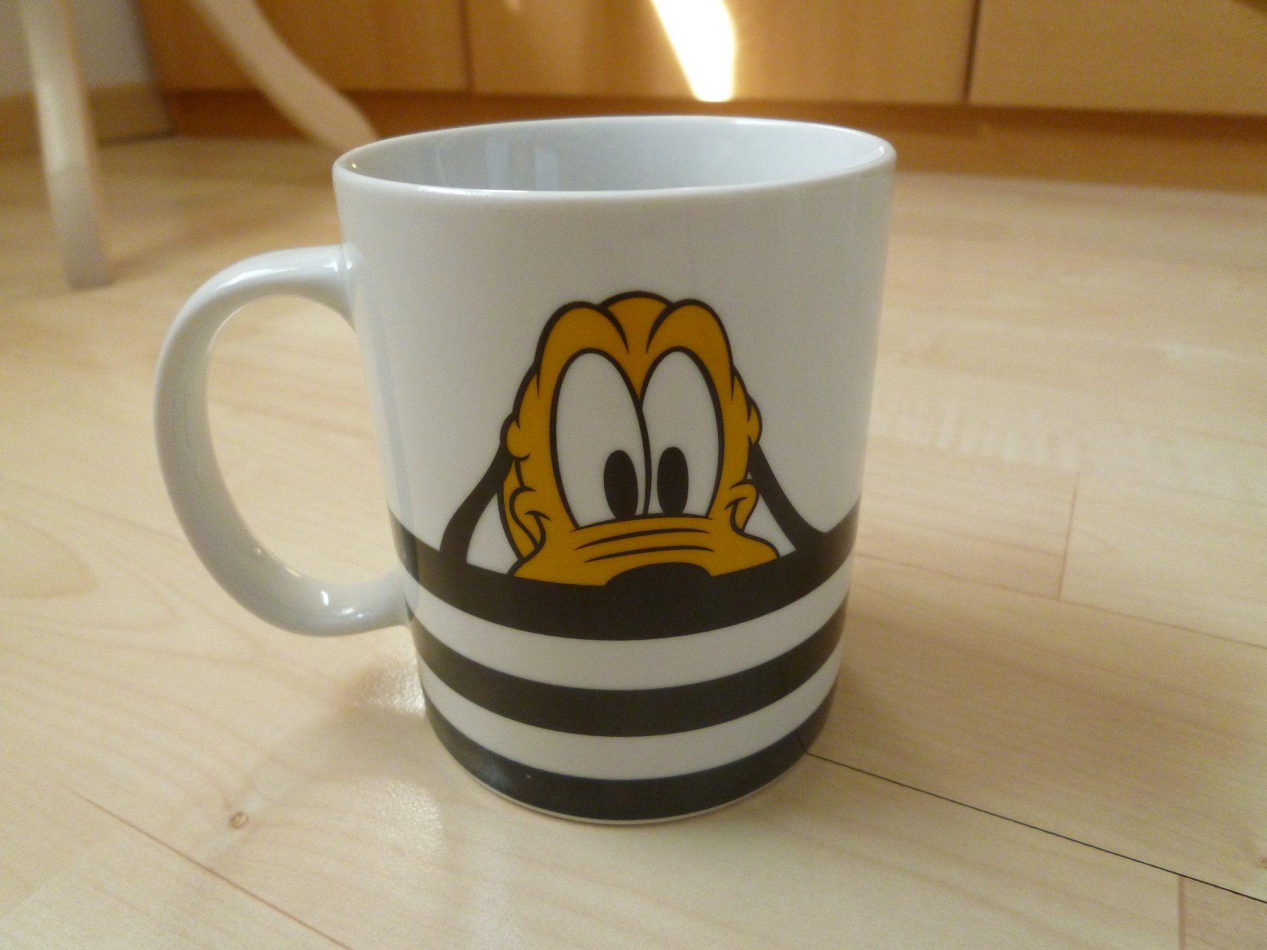 Disney Tassen: PLUTO Cup TASSE  Disney BUTLERS – Gebraucht aus Dättlikon von Mamakuga