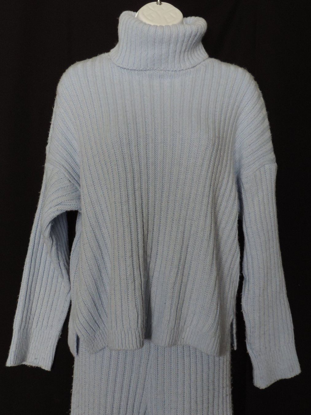 Lotti di vestiti: ensemble tricot bleu – Usato da Genève venduto da Axelle333 2