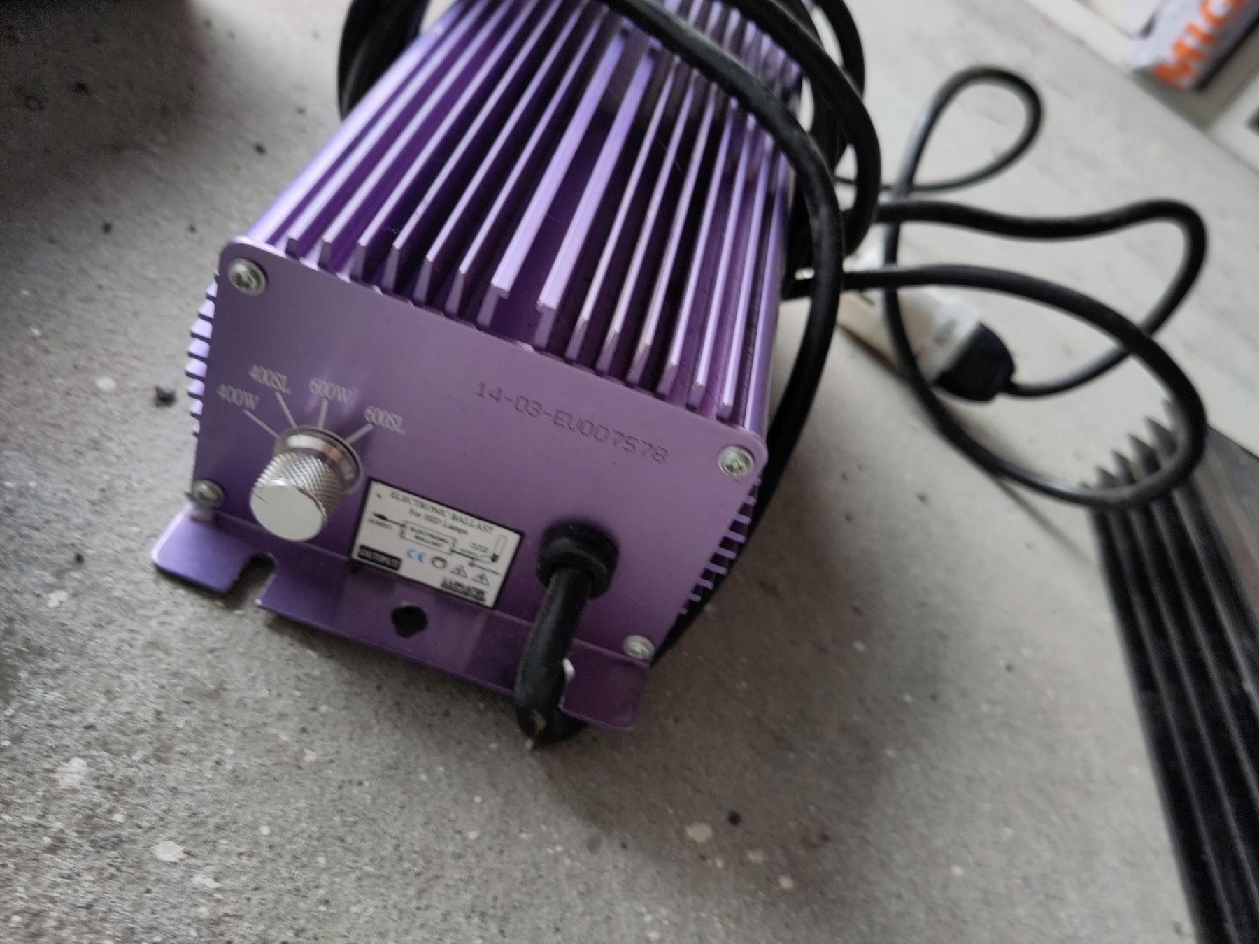 Alimentazione elettrica: Lumatek Electronic Ballast 600W – Usato da Capolago venduto da Bomberz 2