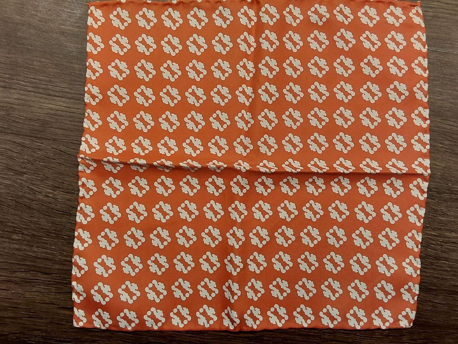 Schals: Pochettli Einstecktuch Seide orange – Neu (gemäss Beschreibung) aus Köniz von scopello12