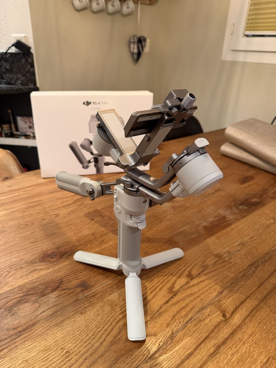 DJI Autres accessoires: DJI RS 4 Mini Combo  – D'occasion à Kerns par pat_d9cd 3