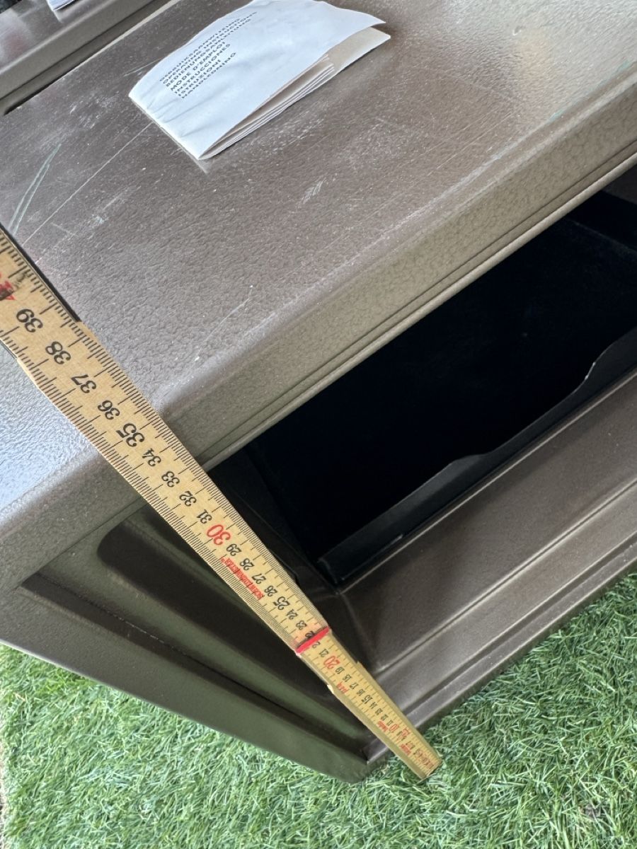 Tresor: ROYAL SAFE  – Gebraucht aus Schwendibach von _pascal_14_ 4