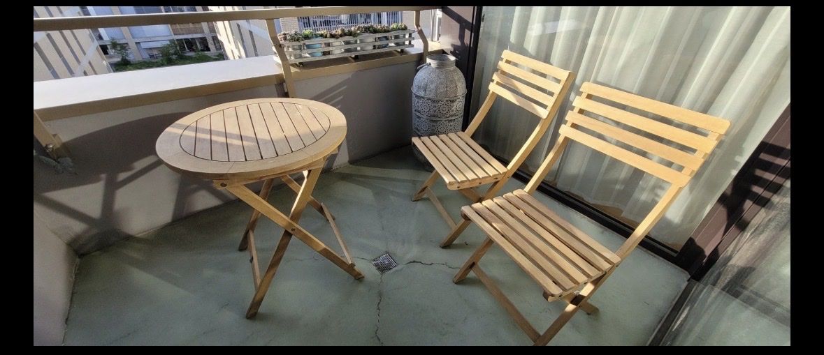 Set di tavolo e panche: Balkongarnitur Balkonset Gartenmöbel Balkonmöbel klappbar – Usato da Suhr venduto da parmaksiz 1