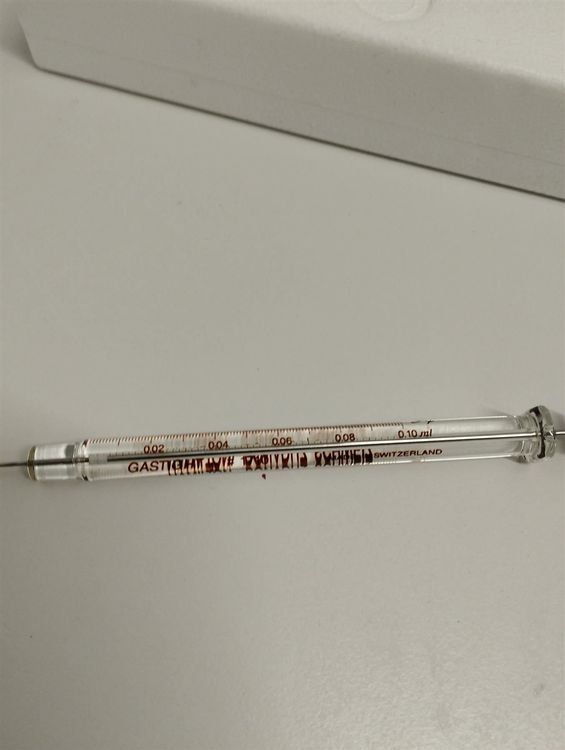 Tecnologia medica: Hamilton Microliter Syringes 100ul – Usato da Niederdorf venduto da LeptonAG_Labor 1