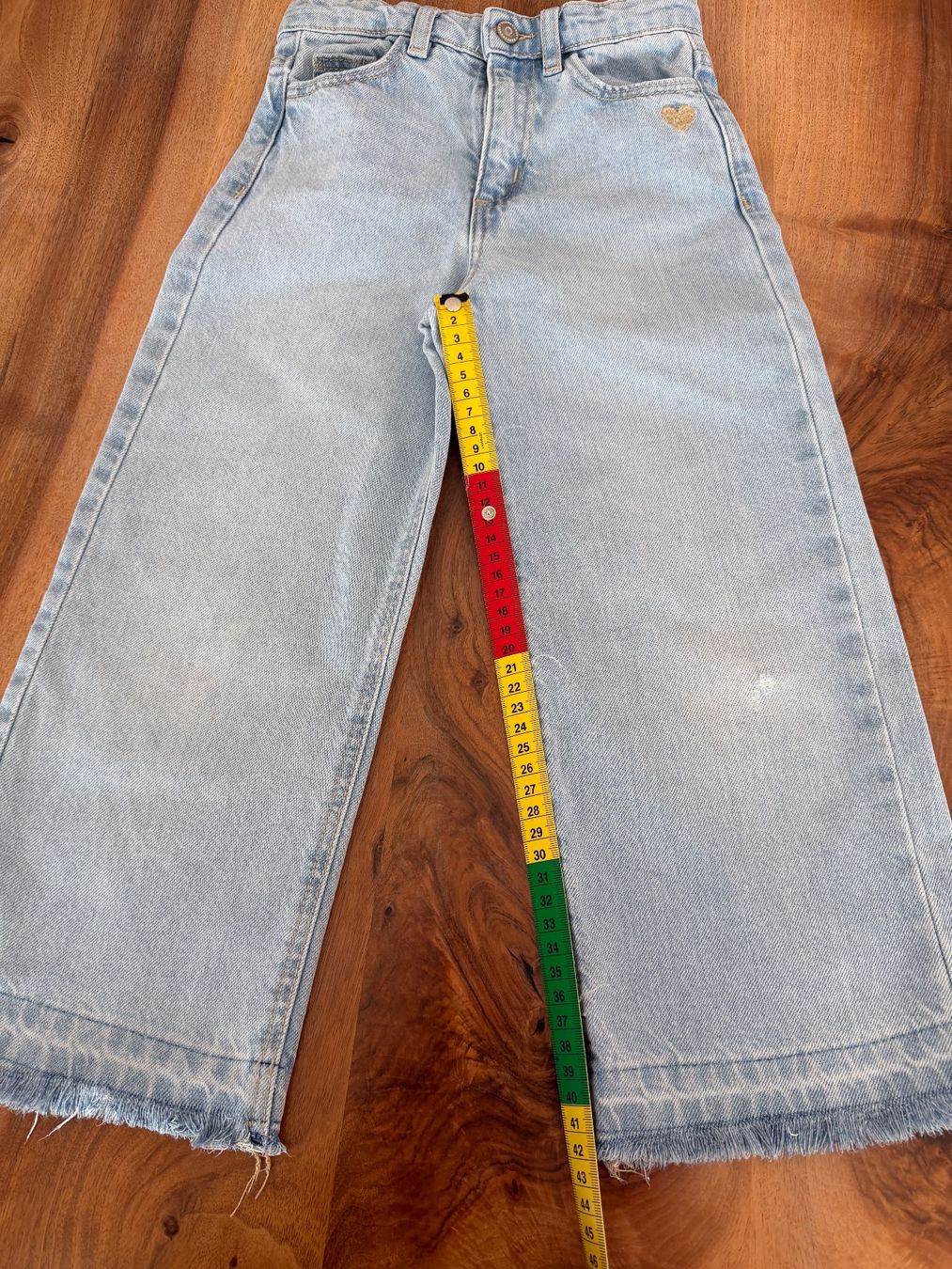 Pantaloni: Jeans von Vertbaudet, Grösse 110 - mit Loch – Usato da Haslen AI venduto da s176 4