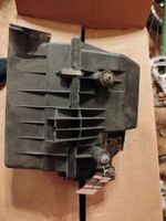 Boîtier de filtre à air BMW E30. 325 . débit mètre d'air 