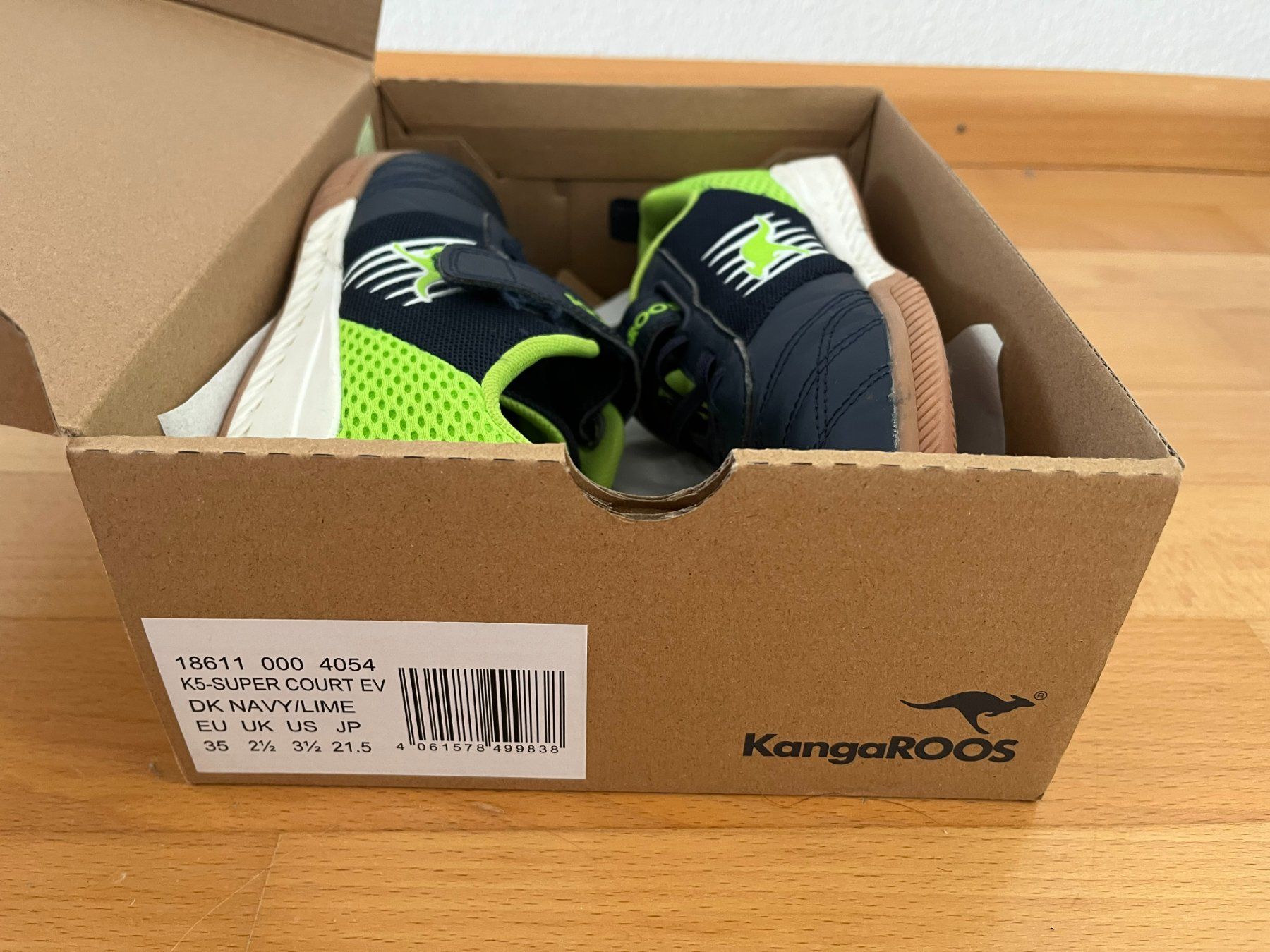 Schuhe für Jungen: KangaROOS Hallenschuhe Jungen Grösse 35 – Gebraucht aus Muttenz von Juvenile33 8
