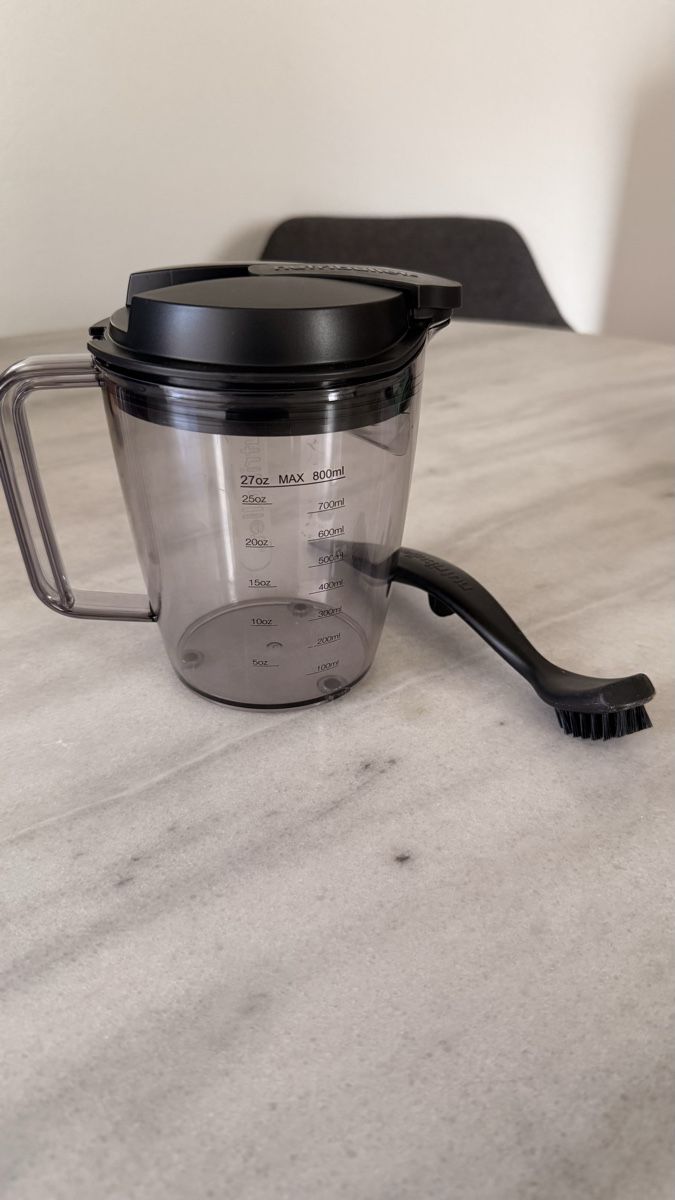 Nutribullet Elettrodomestici da cucina: Nutribullet-Entsafter, grau, guter Zustand, komplettes Set – Usato da Zürich venduto da sil_z7hs 3