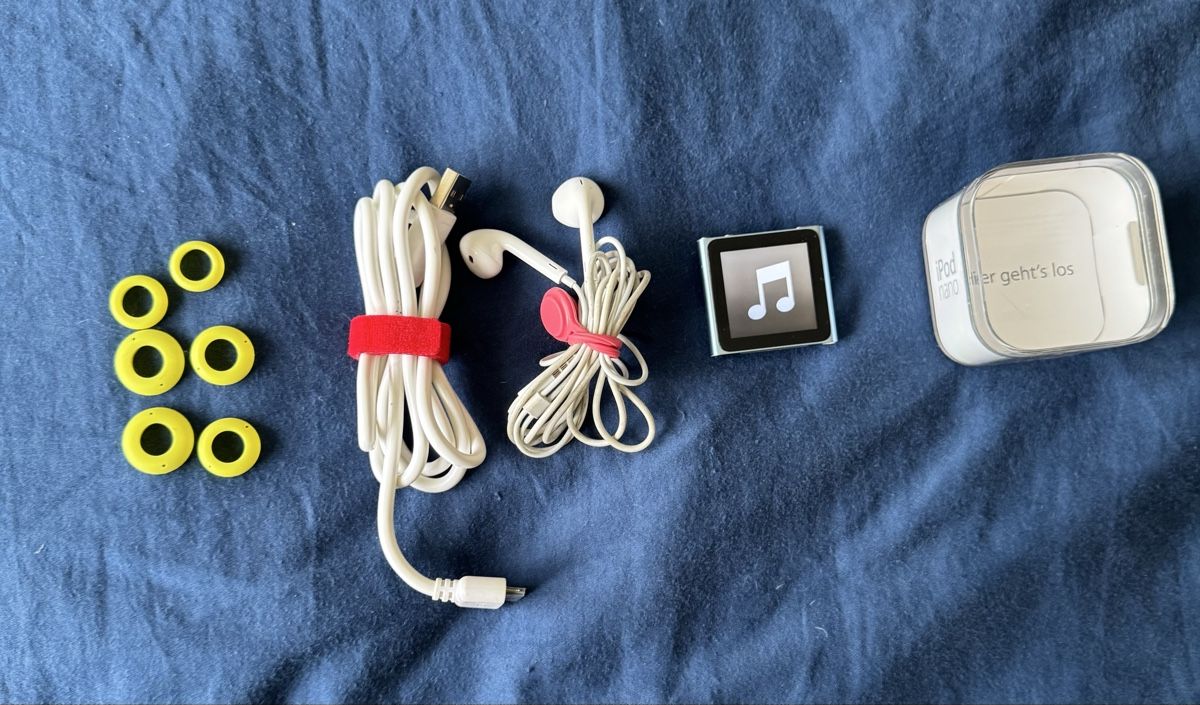 Apple Lettore multimediale portatile: iPod nano 8GB – Usato da Zürich venduto da Barcelon 1