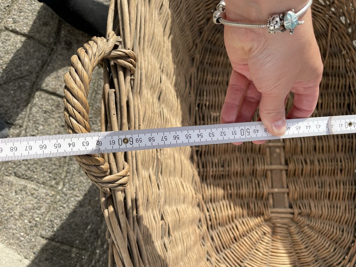 Altro per la casa: Grosser alter Weidekorb 90cm leicht defekt – Usato da Niederbüren venduto da poschti 8