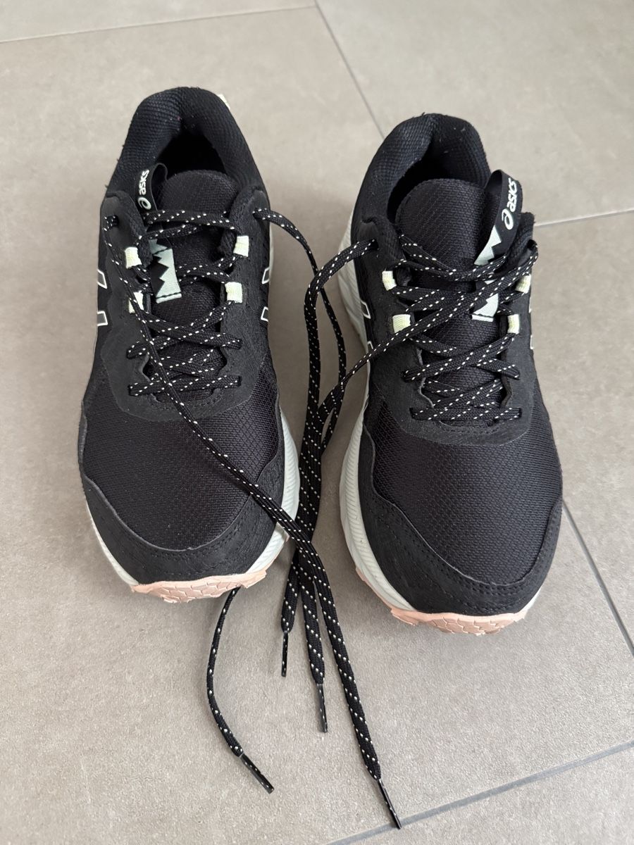 Asics Damenschuhe: Asics Gel-Venture 10 Grösse 39,5 – Neu (gemäss Beschreibung) aus Bichelsee von straub87