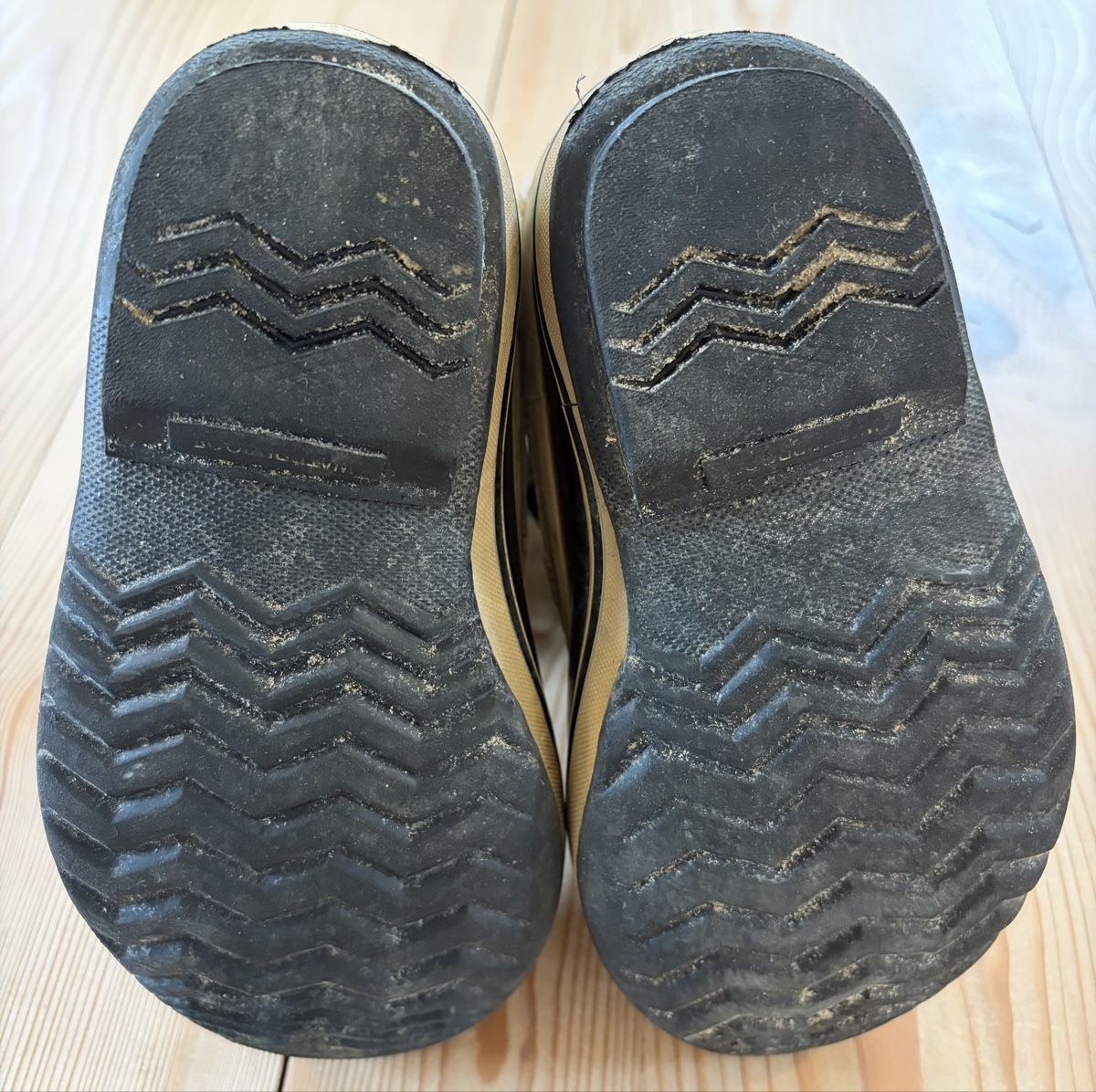Sorel Scarpe per ragazzi: Sorel Gr 28 – Usato da Kesswil venduto da canvas12 3