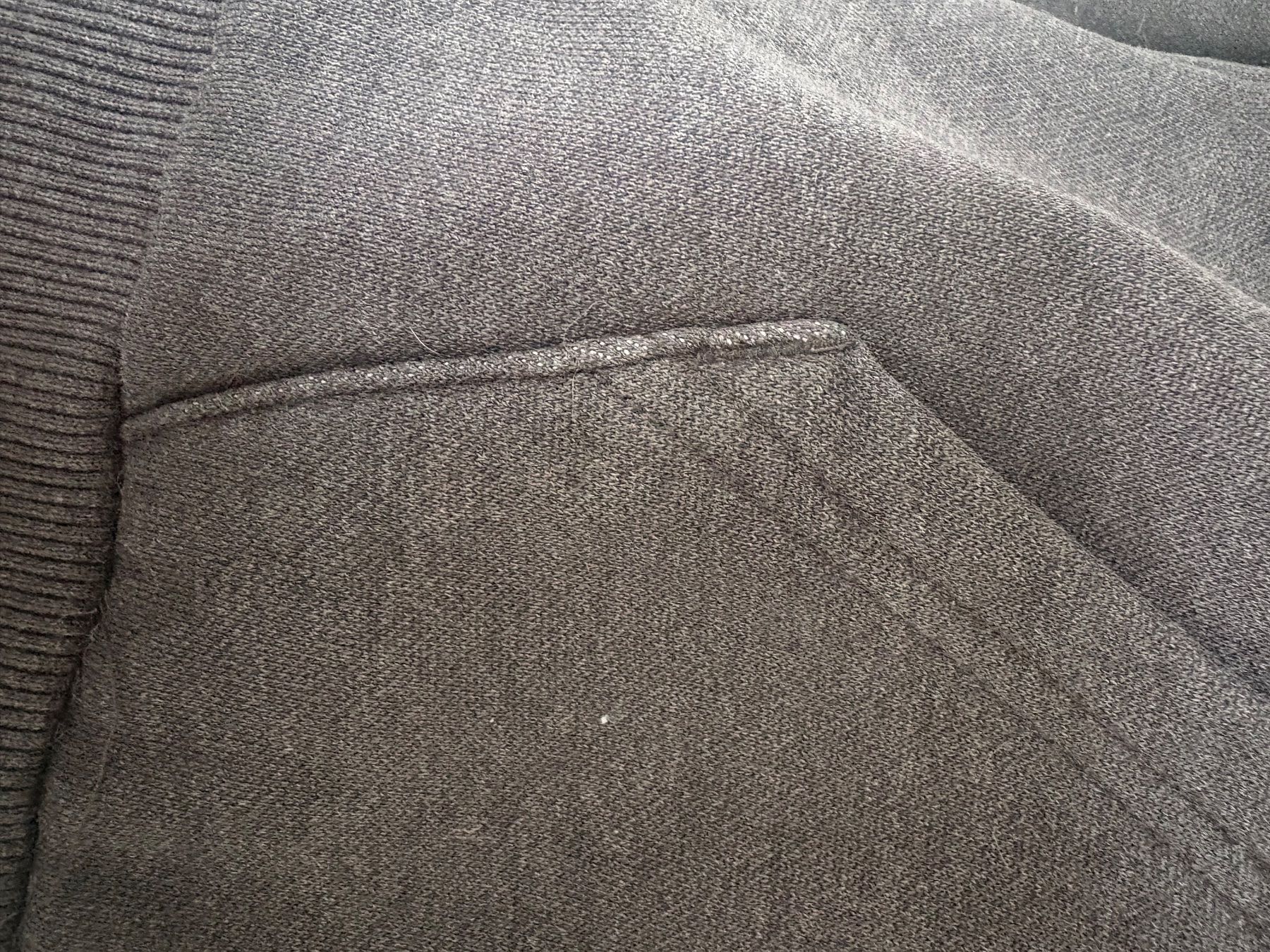 Puma Maglioni & Felpe: Grauer Puma Hoodie, Grösse M – Usato da Rümlang venduto da Jenni.21 3
