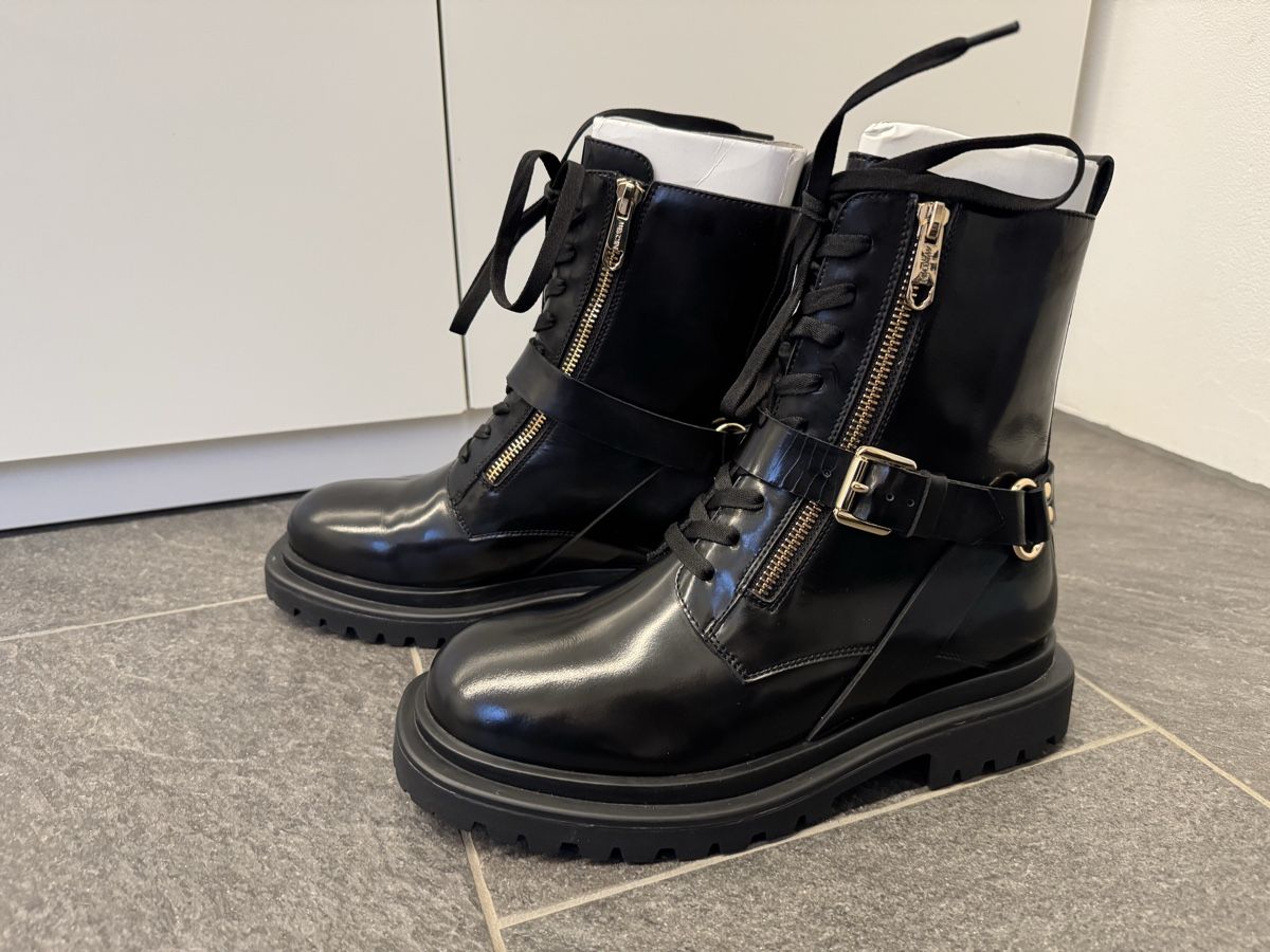 Marc Cain Scarpe da donna: Stiefelette vom Marc Cain, Grösse 40, neu – Nuovo e nell'imballaggio originale da Uster venduto da buani 1