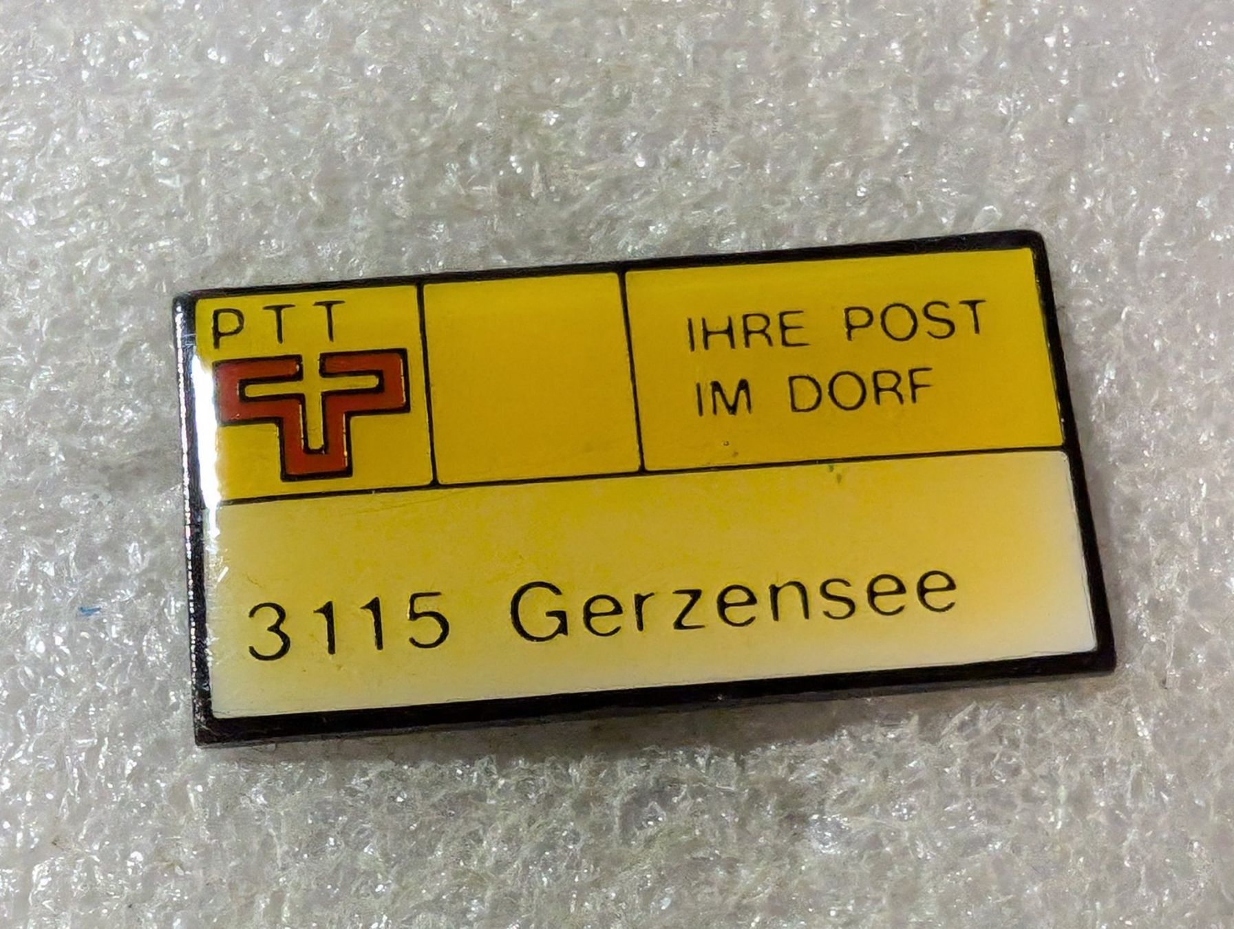 Placchette & Badge: Ansteckpin 67: PTT Ihre Post Gerzensee – Usato da Oppligen venduto da Pin-Fall-Shop