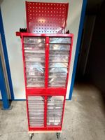 Werkstattwagen, individuell gefertigt aus Würth Regalen