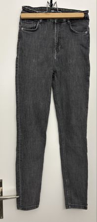 Zara Skinny Fit Jeans Grey EU 40