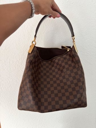 T009.900- Louis Vuitton LV Portebello
