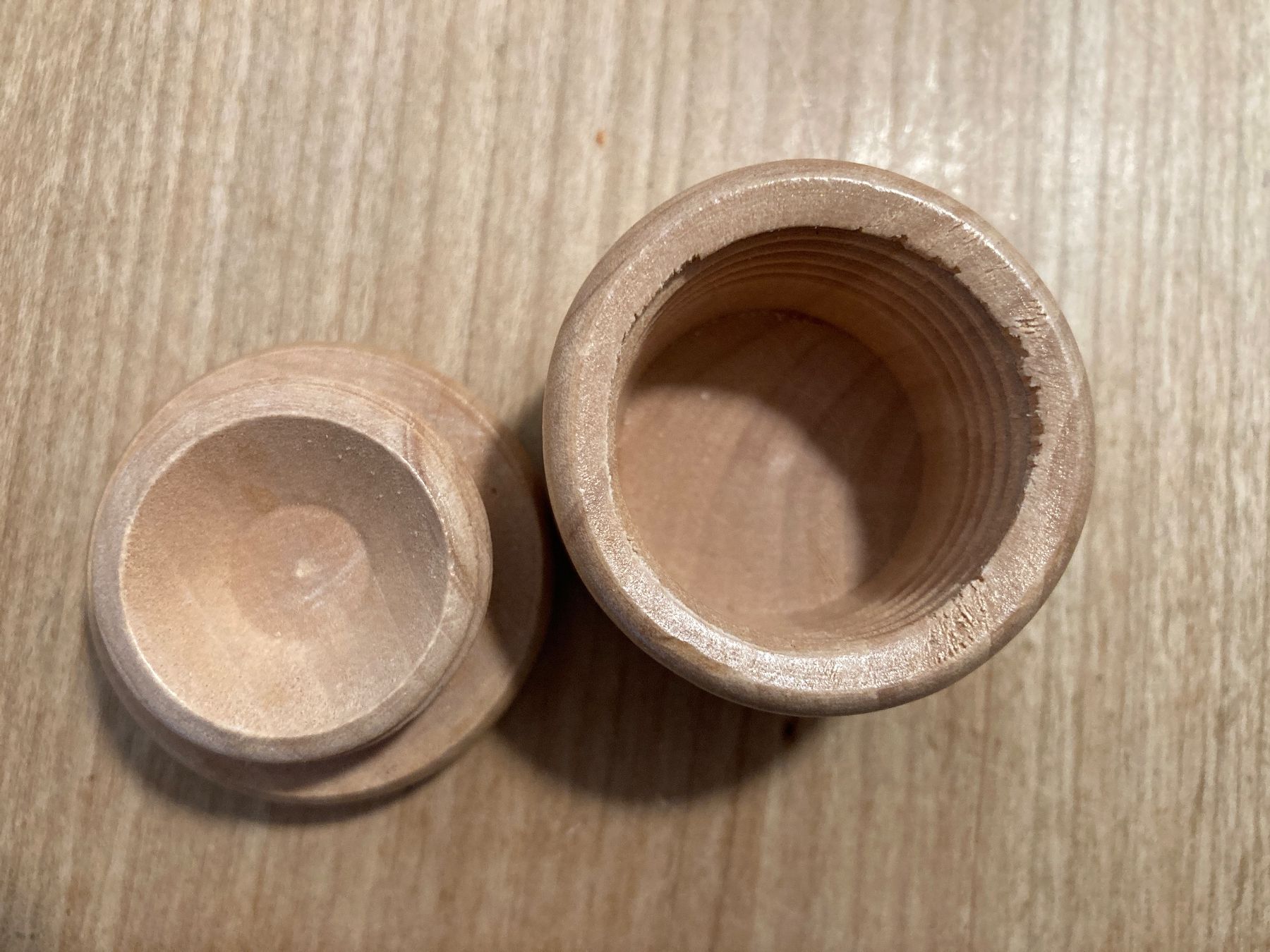 Soins dentaires: Milchzahndose aus Holz | Dalmatiner – D'occasion à Basel par AufeinenBlick 1