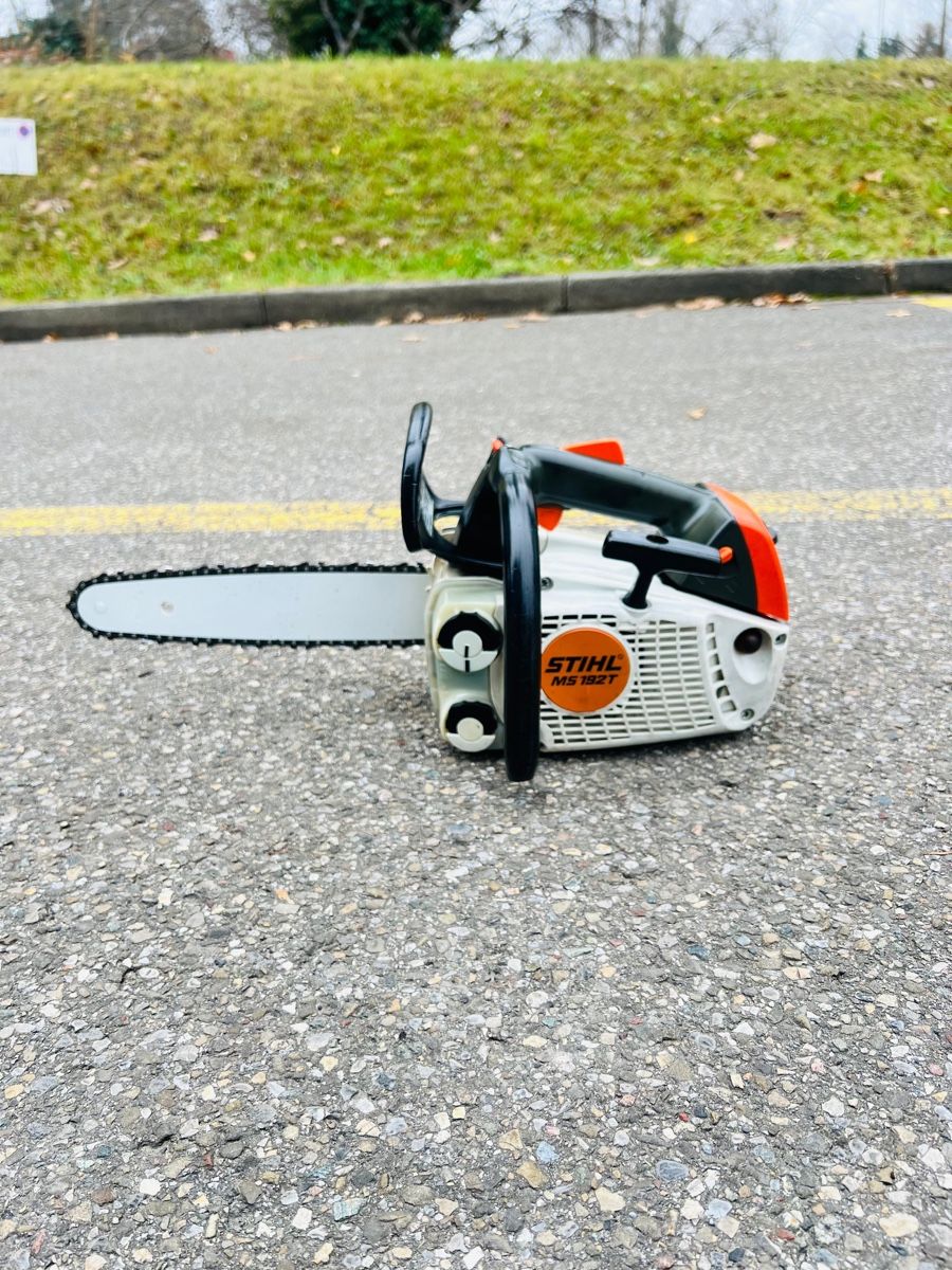 Stihl Seghe: Motorsäge Stihl MS 192 T – Usato da Urdorf venduto da mas_5wfz 1