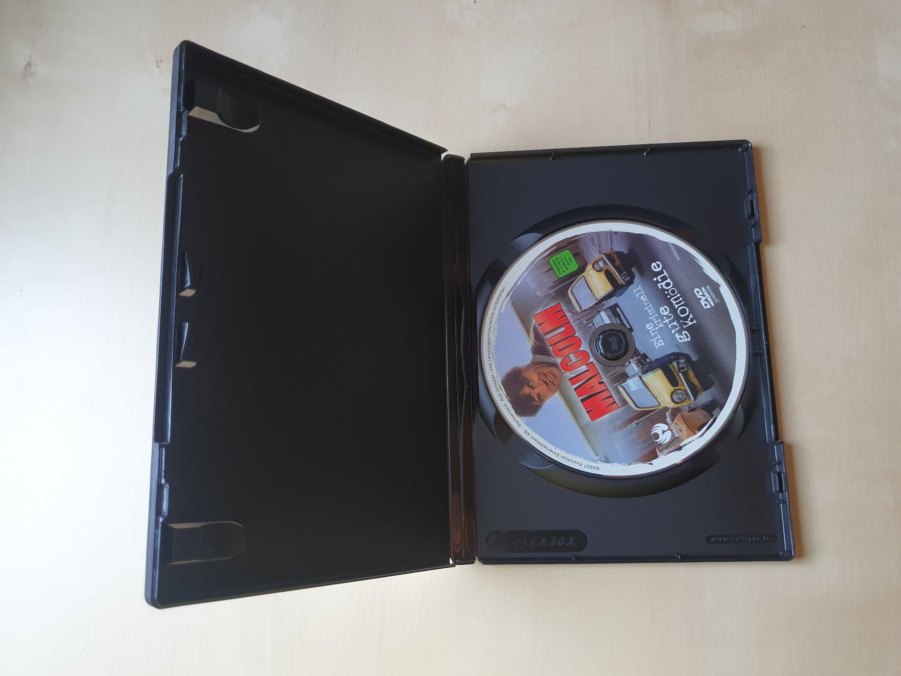 Tutti i DVDs: Malcolm eine kriminell gute Komödie – Usato da Stansstad venduto da collectorsshop 2