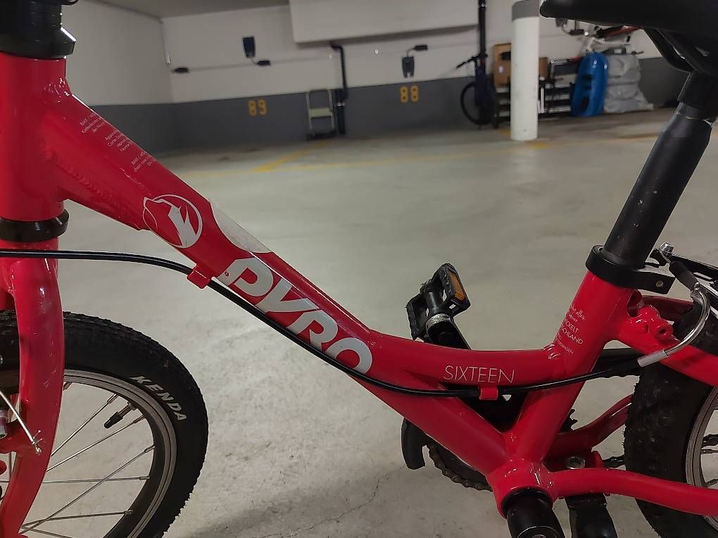 Vélos: Kindervelo Pyro 16 Zoll – D'occasion à Zürich par val_ybd5 2