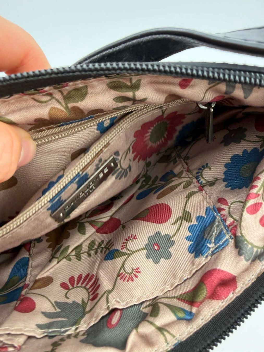 Borse da donna: Handtasche  📌 – Usato da Riehen venduto da edu_92w7