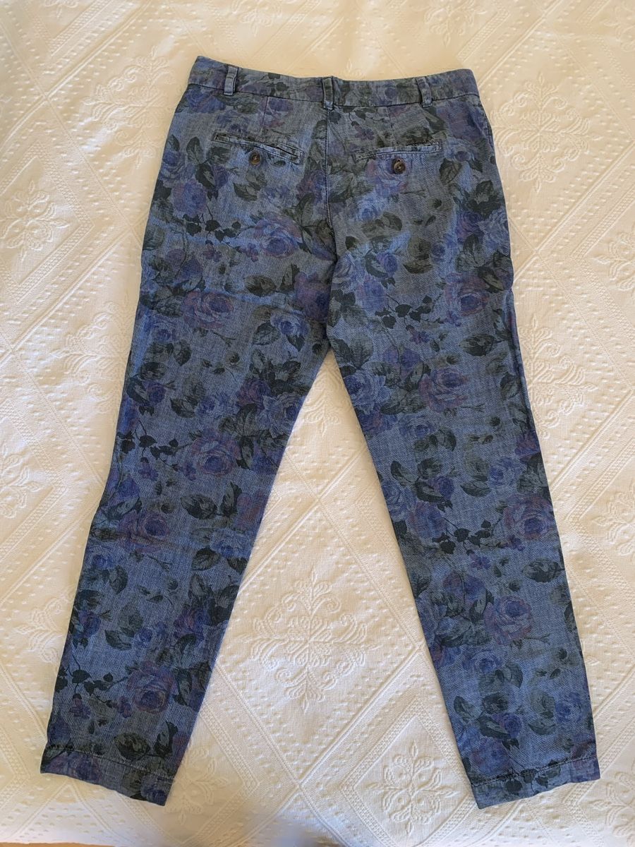 Pantaloni: Hose mit Rosen, Gr. 34 – Usato da Zürich venduto da p_q7q_nichtraucher