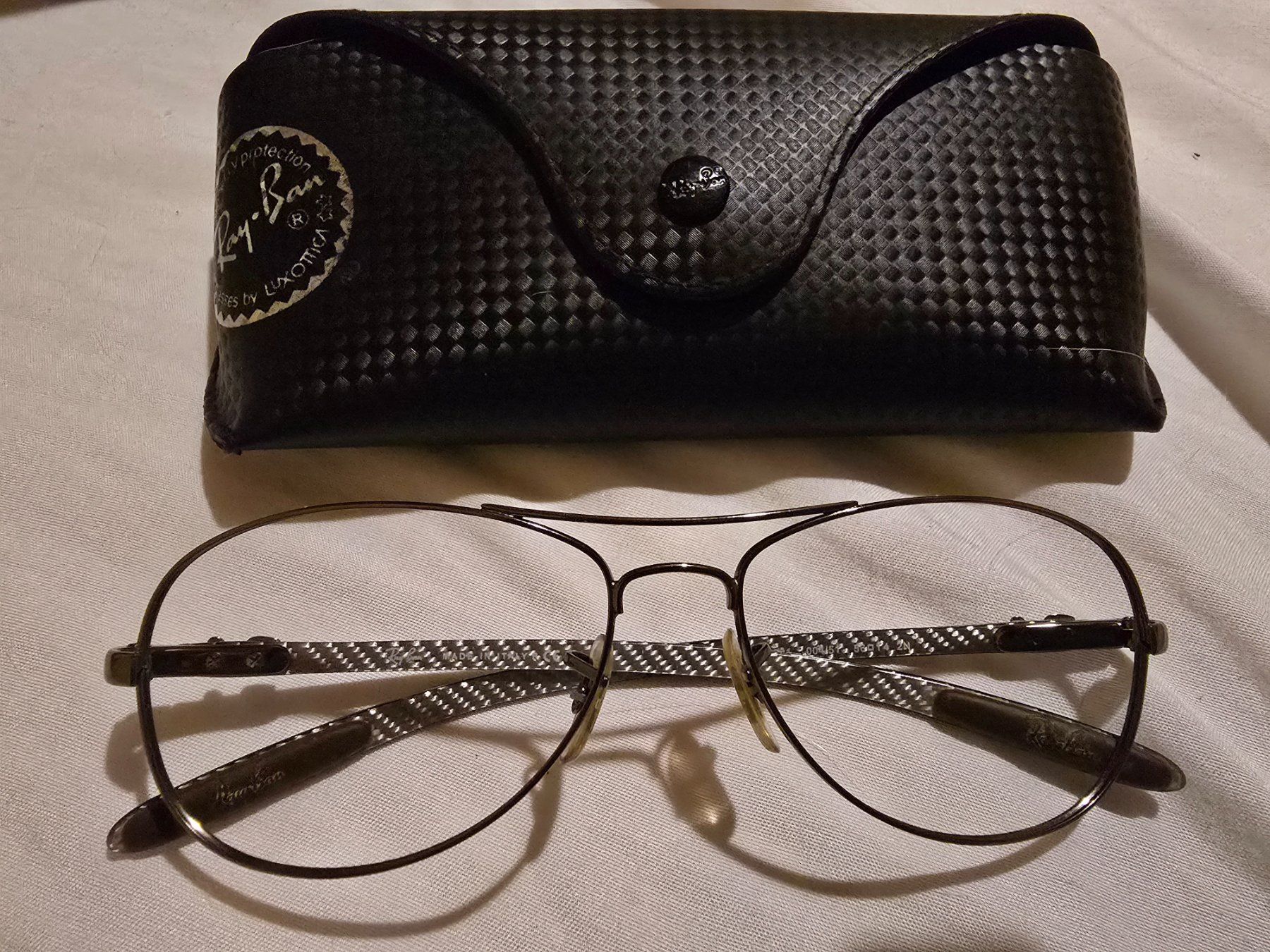 Ray-Ban Occhiali & Lenti: Monture de lunettes Ray-Ban – Usato da La Neuveville venduto da Diamise