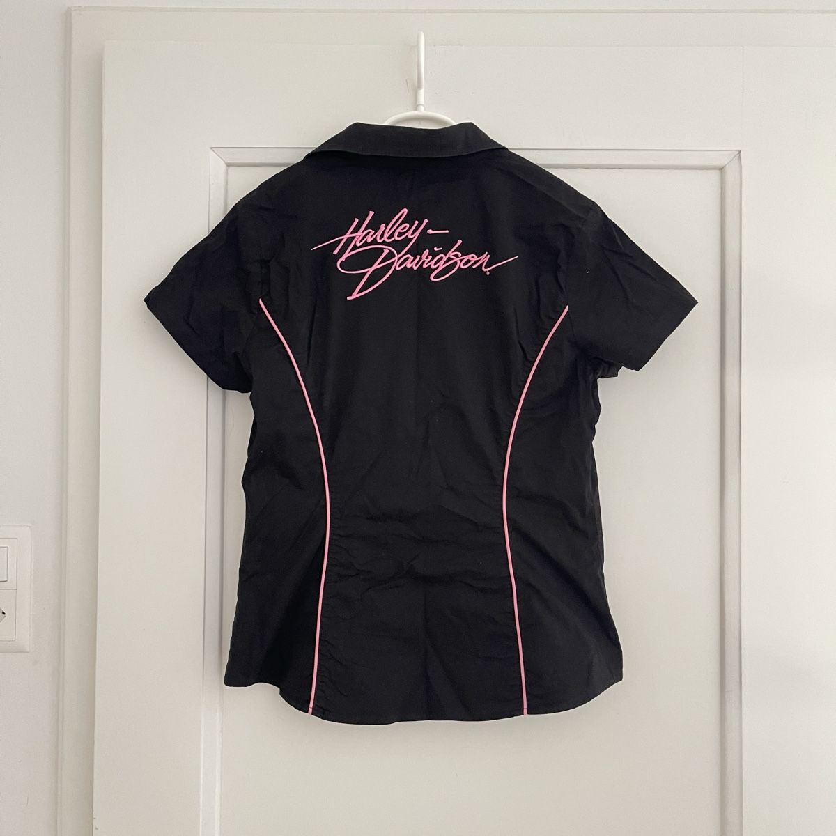 Harley-Davidson Camicette: Harley-Davidson Shirt Schwarz/Pink Gr. M – Nuovo (secondo la descrizione) da Bern venduto da dek_7bjd 2