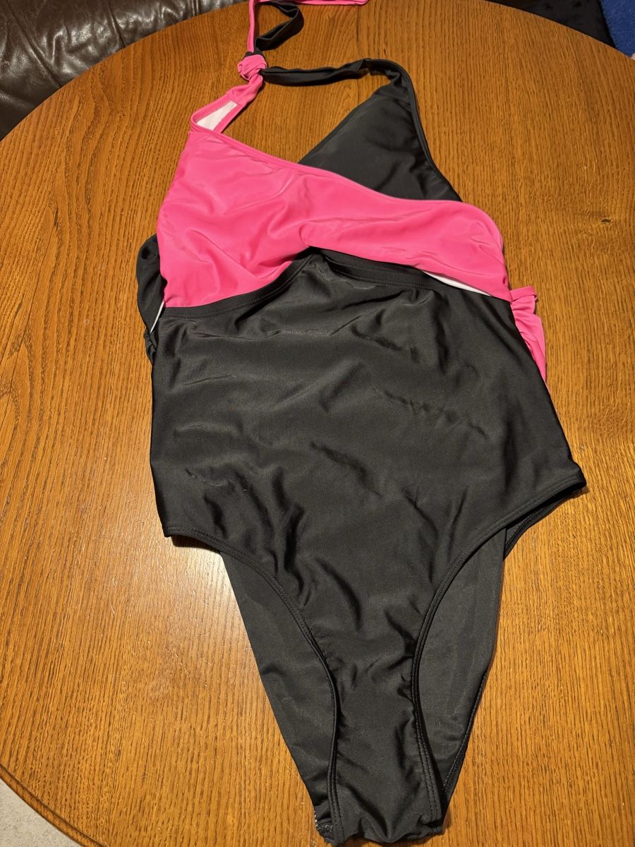 Costumi da bagno & Bikini: Costume de bain femme – Usato da Montsevelier venduto da ber_88db